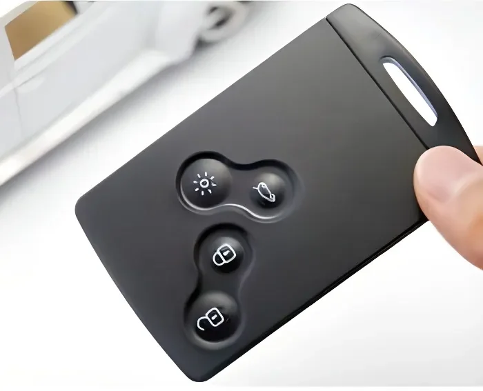 carte-renault-vierge-4-boutons